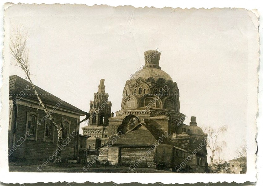 Сычёвка. Церковь Космы и Дамиана. архивная фотография, Фото 1942 г. с аукциона e-bay.de