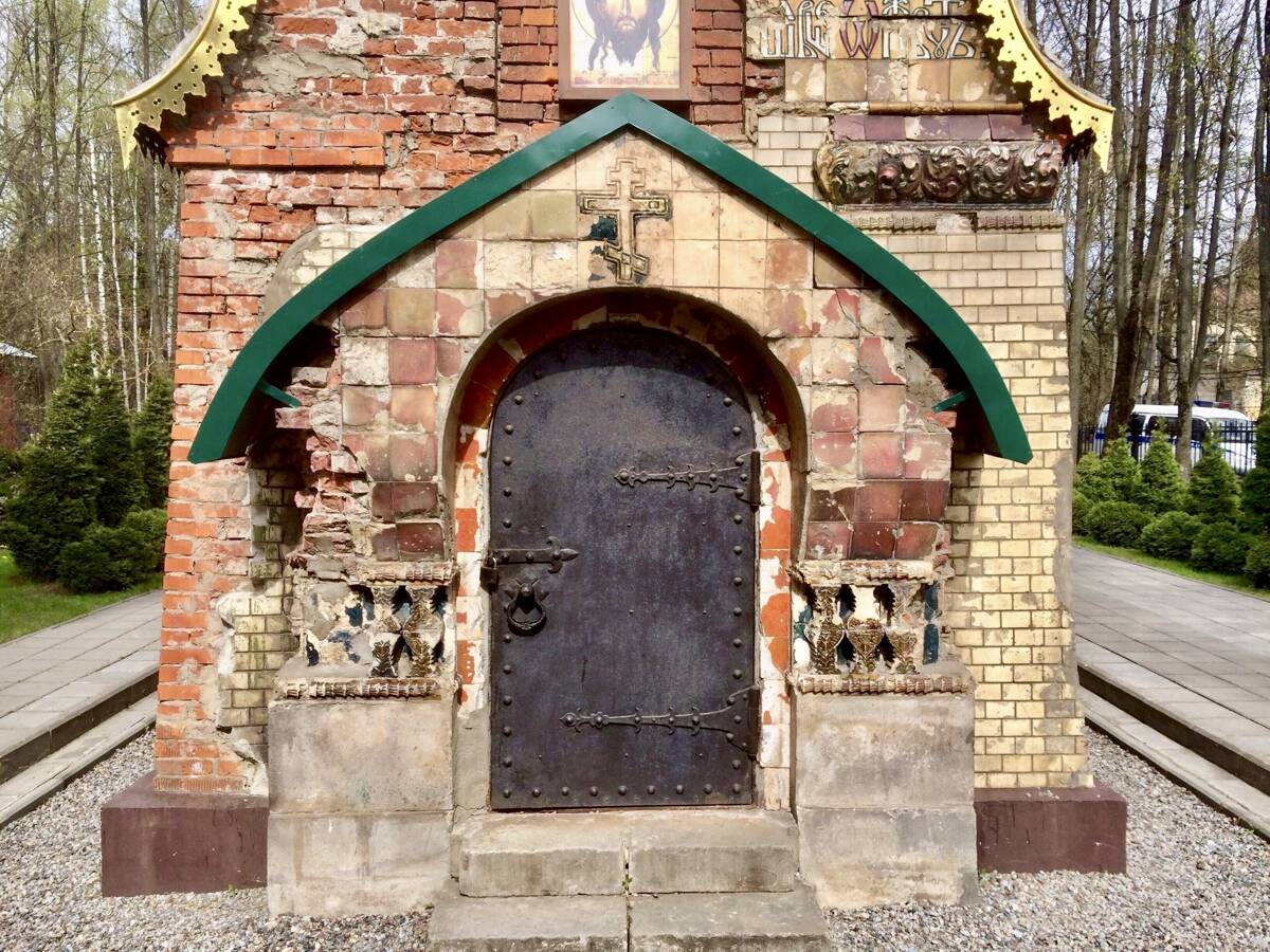 Часовня-усыпальница купцов Поляковых, Красногорск (Красногорский городской округ, Московская область). архитектурные детали