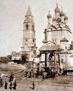 Вахруши. Вознесения Господня (старая), церковь