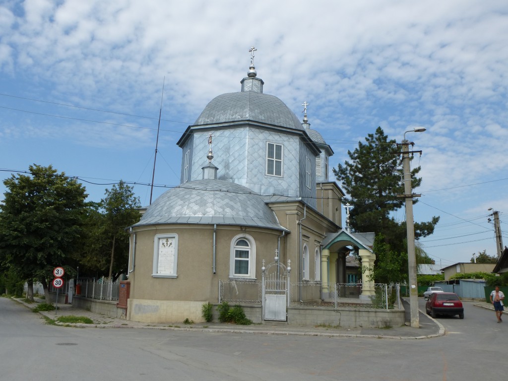 Тулча. Церковь Троицы Живоначальной. фасады, Вид с улицы