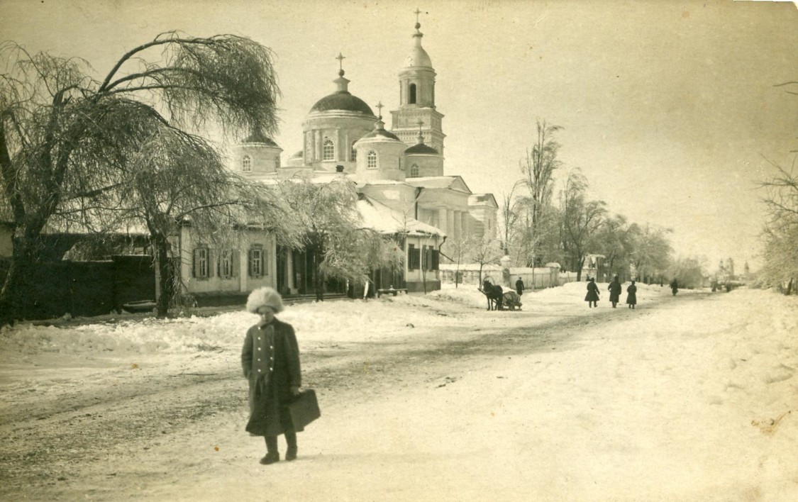 Церковь Благовещения Пресвятой Богородицы, Путивль (Конотопский район, Украина, Сумская область). архивная фотография, Фотооткрытка из моего личного архива