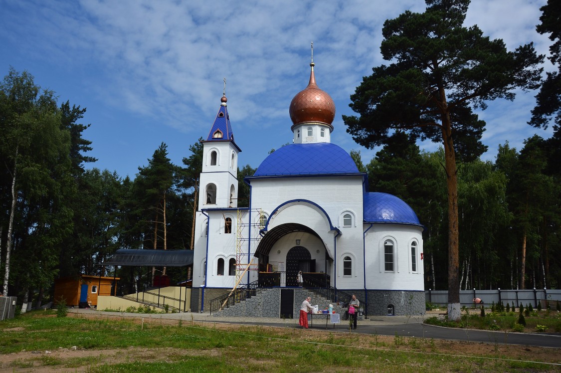 Церковь Александра Невского, Красноармейск (Пушкинский район и гг. Ивантеевка, Королёв, Московская область). фасады