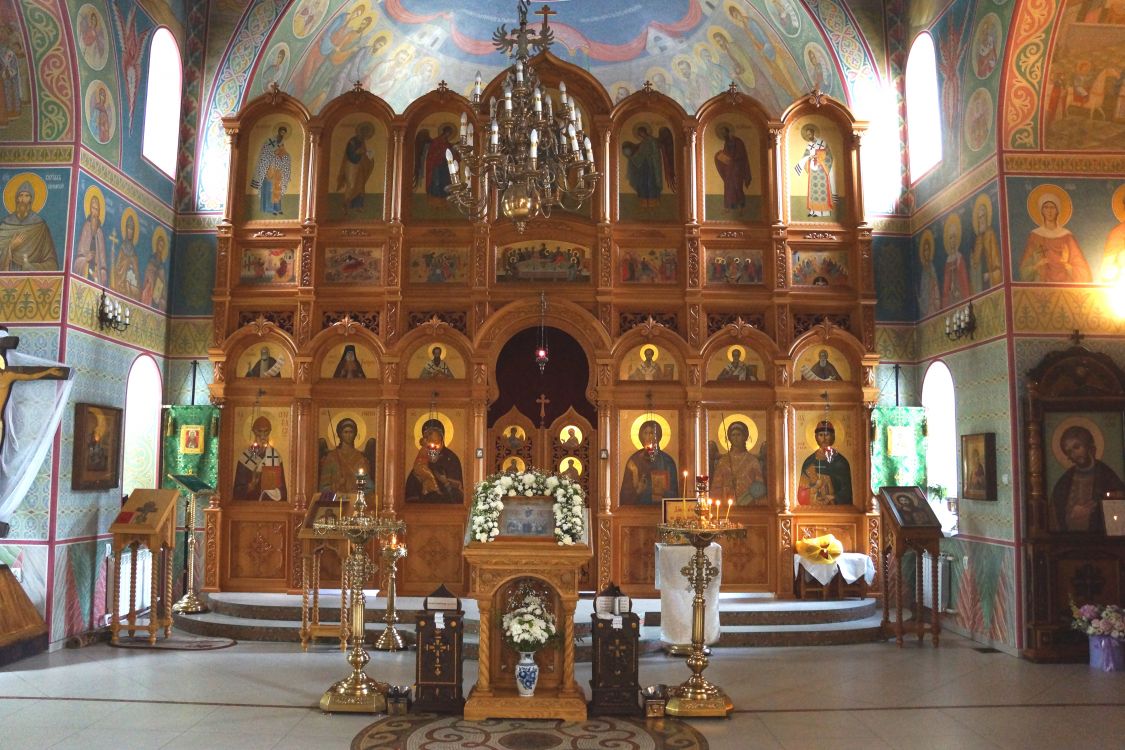 Церковь Александра Невского, Красноармейск (Пушкинский район и гг. Ивантеевка, Королёв, Московская область). интерьер и убранство