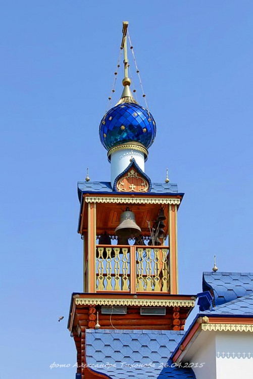 Церковь Остробрамской иконы Божией Матери, Старозолотовский (Константиновский район, Ростовская область). архитектурные детали