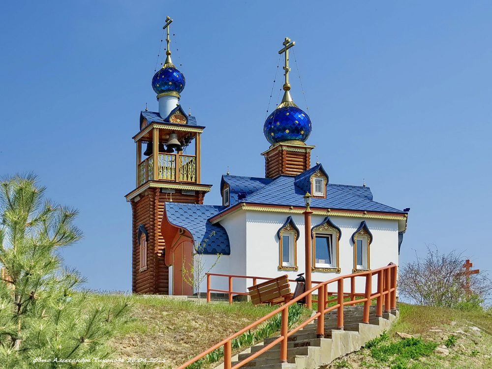 Церковь Остробрамской иконы Божией Матери, Старозолотовский (Константиновский район, Ростовская область). интерьер и убранство