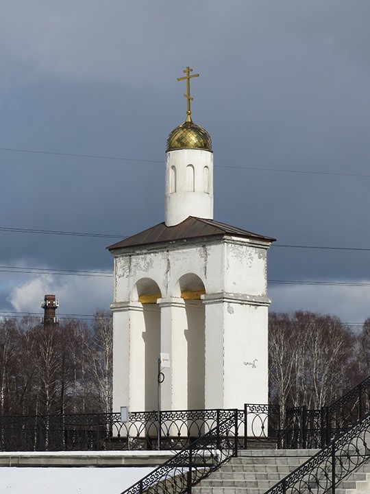 Церковь Матроны Московской, Ногинск (Богородский городской округ, Московская область). фасады, Звонница церкви Матроны Московской.