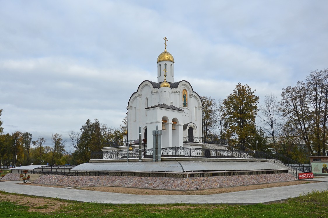Ногинск. Церковь Матроны Московской. общий вид в ландшафте