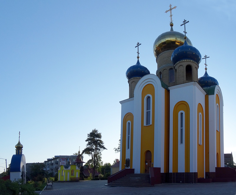 Советск. Собор Трёх Святителей. фасады