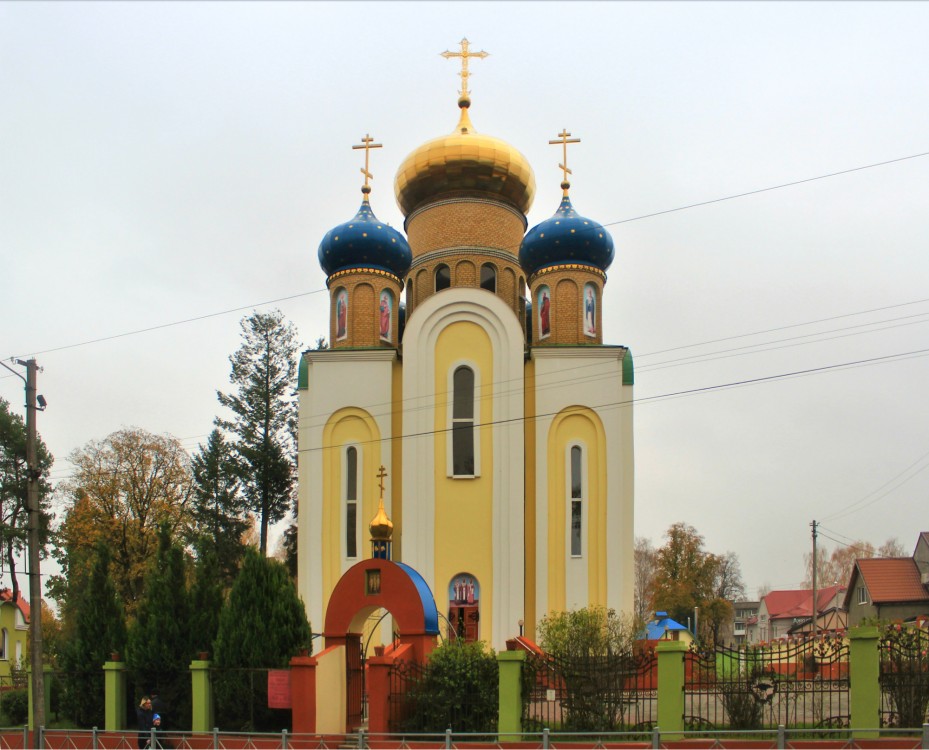 Собор Трёх Святителей, Советск (Советский городской округ, Калининградская область). фасады