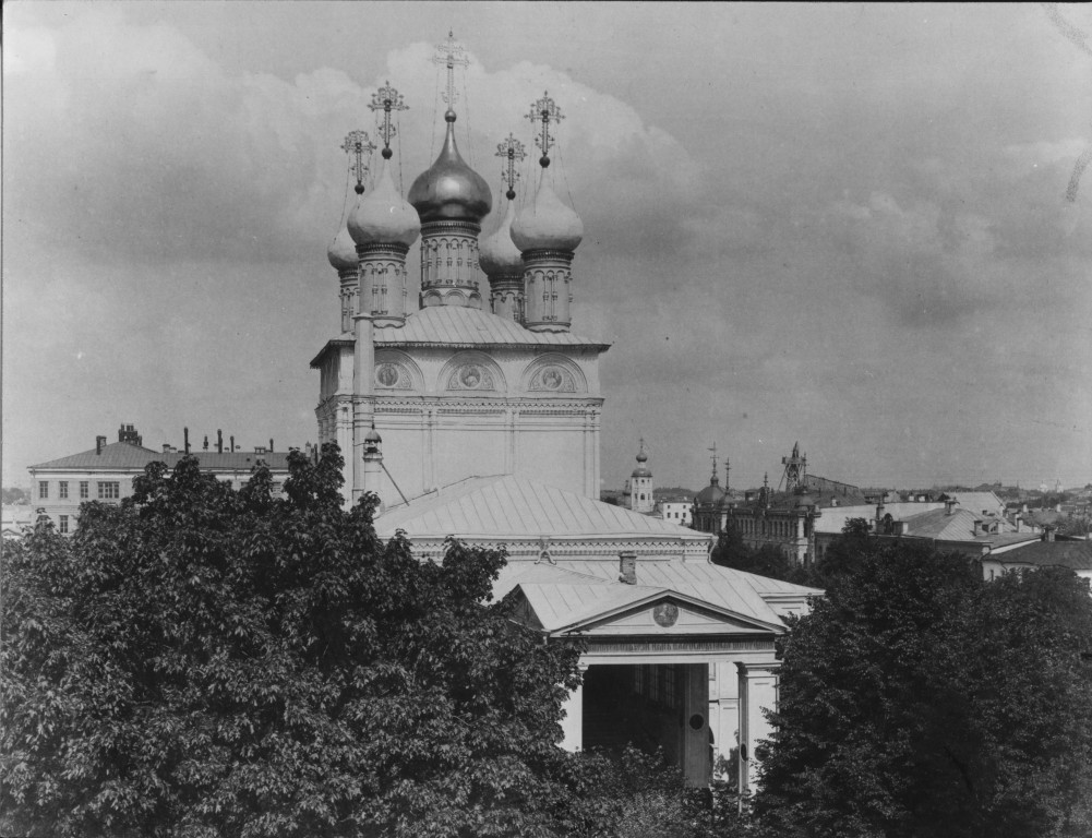 Страстной монастырь. Собор Страстной иконы Божией Матери., Тверской (Центральный административный округ (ЦАО), г. Москва). архивная фотография, Страстной собор  Фотография Эйхенвальд. М., 1897. 