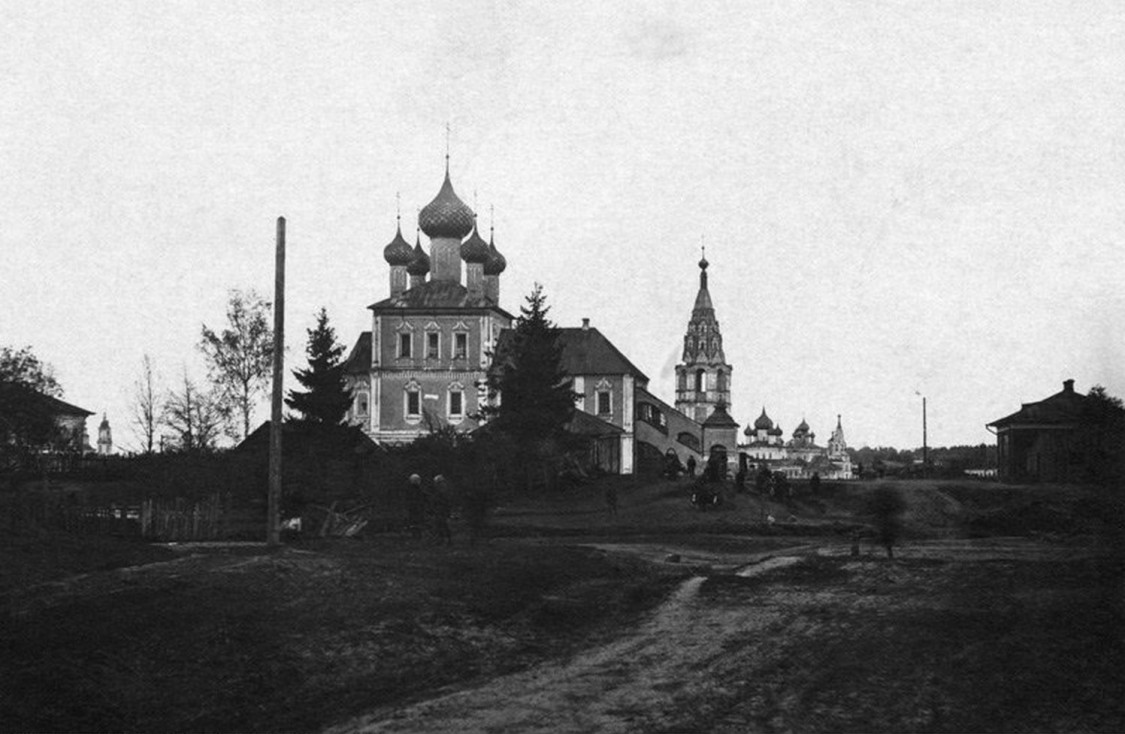 Церковь Леонтия Ростовского за Волгою, Углич (Угличский район, Ярославская область). архивная фотография, 1920—1930 год с сайта https://pastvu.com/p/163688