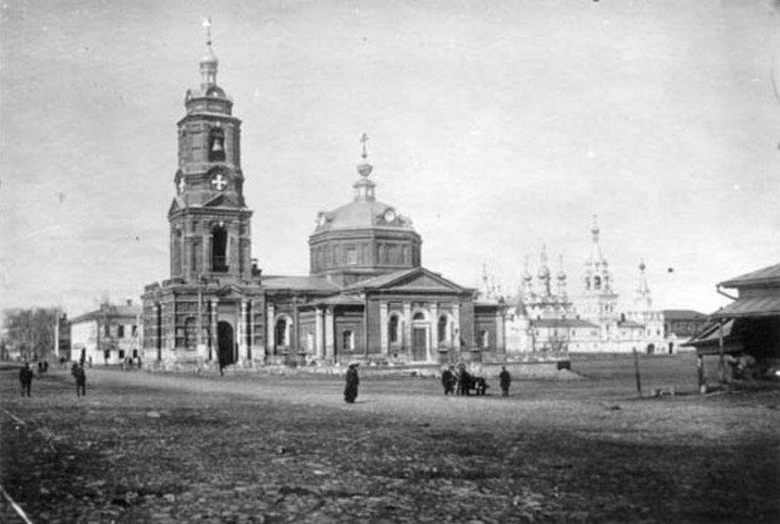 Муром. Церковь Усекновения главы Иоанна Предтечи. архивная фотография