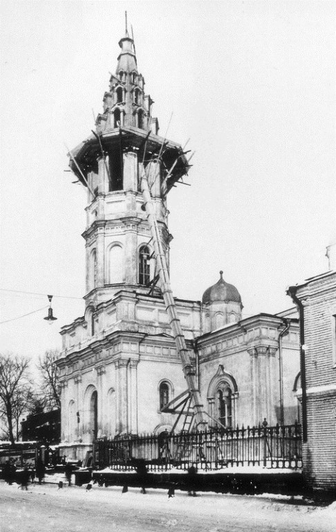 Церковь Казанской Иконы Божией Матери  у Калужских ворот, Якиманка (Центральный административный округ (ЦАО), г. Москва). архивная фотография, Фото с сайта http://sontucio.livejournal.com