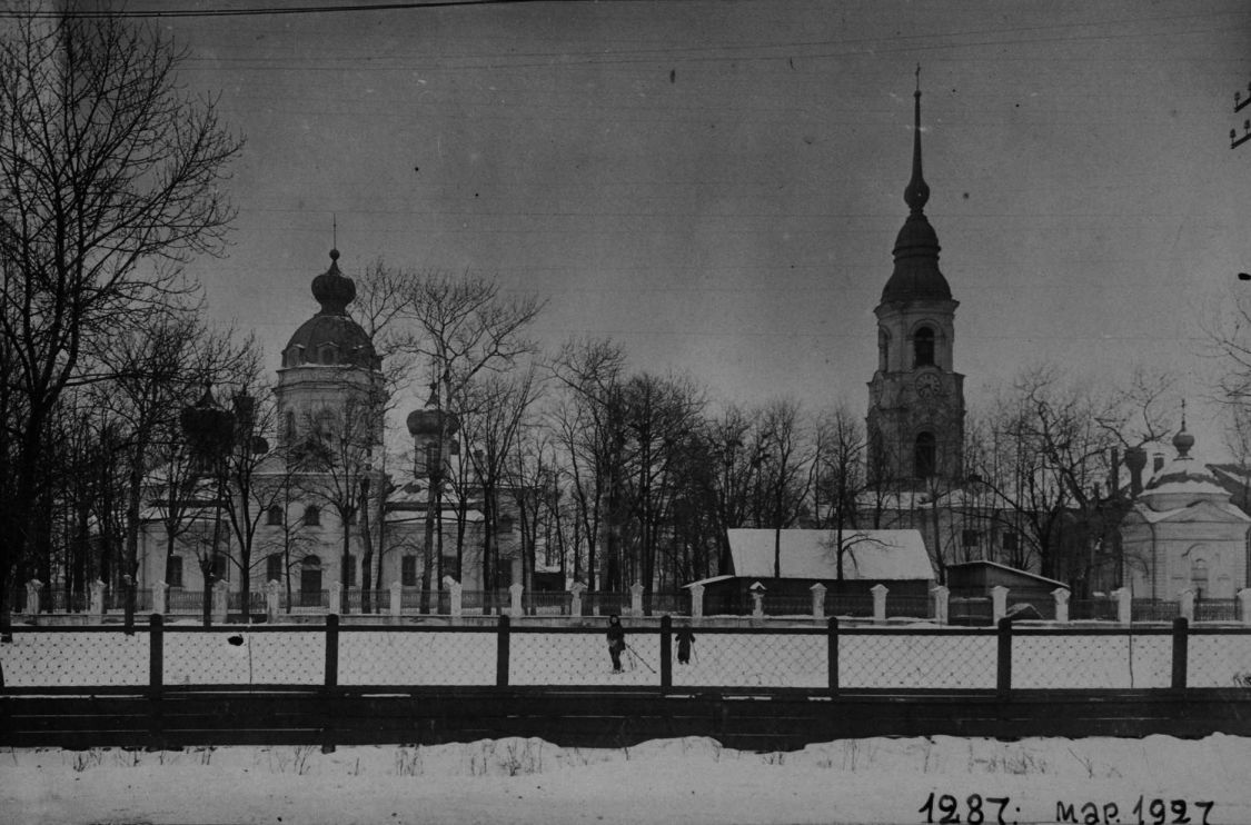 Собор Троицы Живоначальной (старый), Колпино (Санкт-Петербург, Колпинский район, г. Санкт-Петербург). архивная фотография, Южный фасад. Архив КГИОП. Фото 1927 г.
