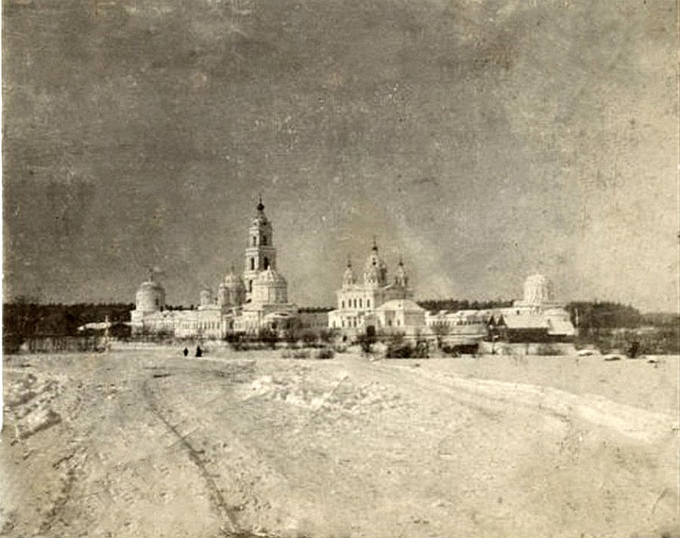 Югская Дорофеева пустынь, Югская Пустынь (акватория Рыбинского водохранилища) (Рыбинский район, Ярославская область). архивная фотография, 1900—1917 год.пустынь зимой. с сайта https://pastvu.com/p/176676
