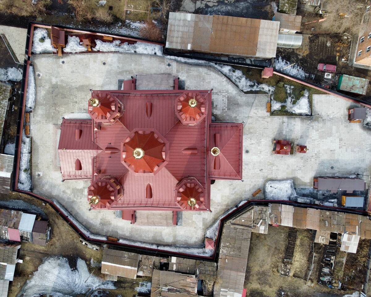 Минусинск. Церковь Вознесения Господня. архитектурные детали, Сверху