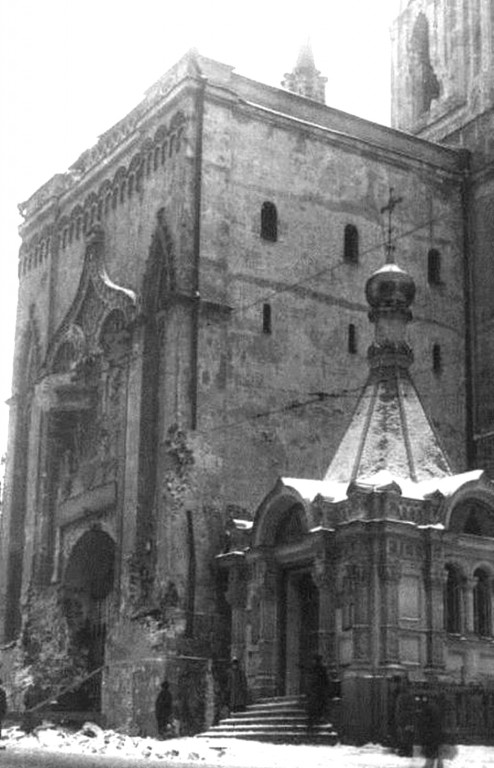 Кремль. Часовня Александра Невского у Никольских ворот, Тверской (Центральный административный округ (ЦАО), г. Москва). архивная фотография, 1917 Октябрь с сайта http://www.retromap.ru