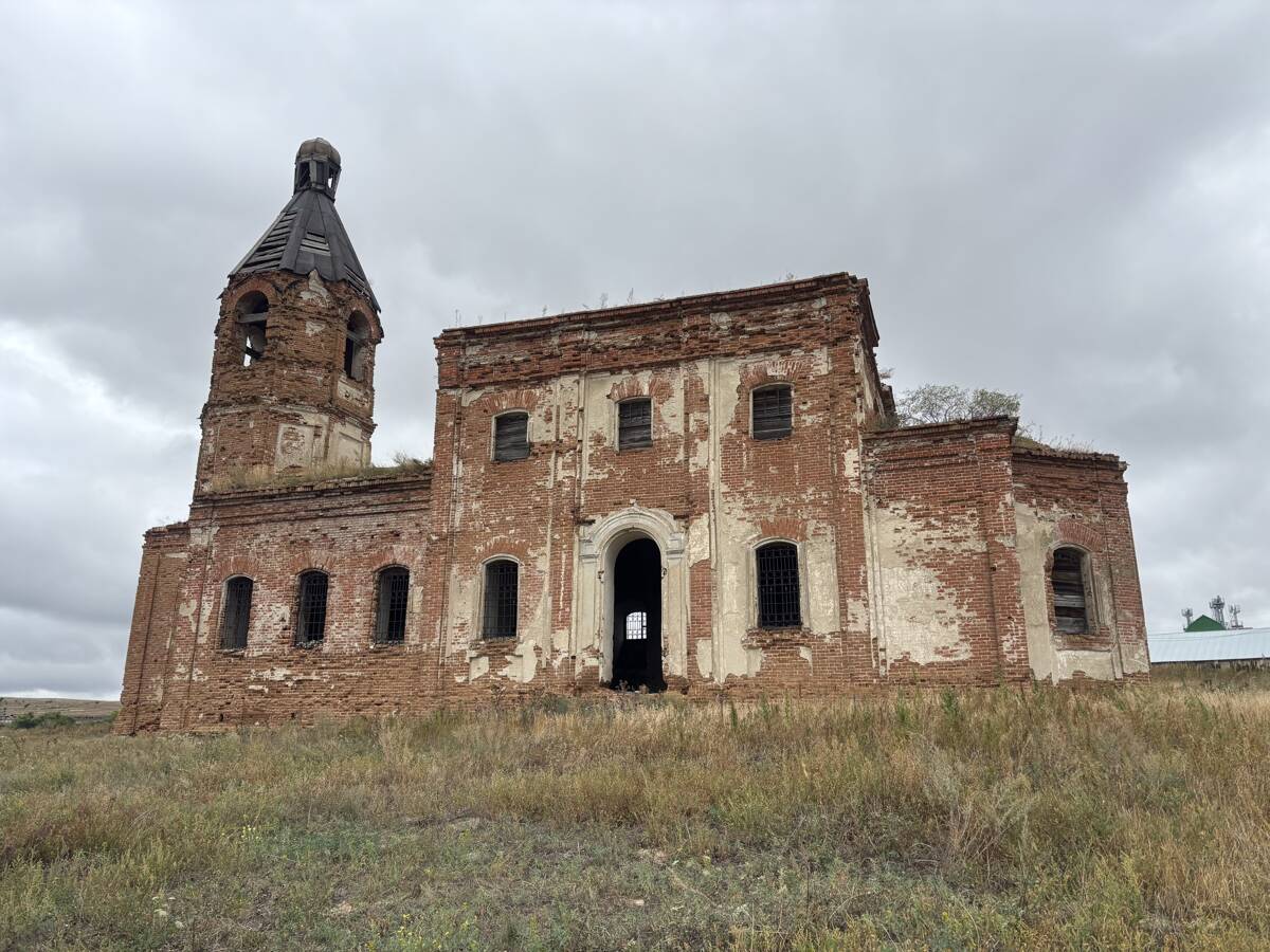 Церковь Михаила Архангела, Лопуховка (Руднянский район, Волгоградская область). фасады