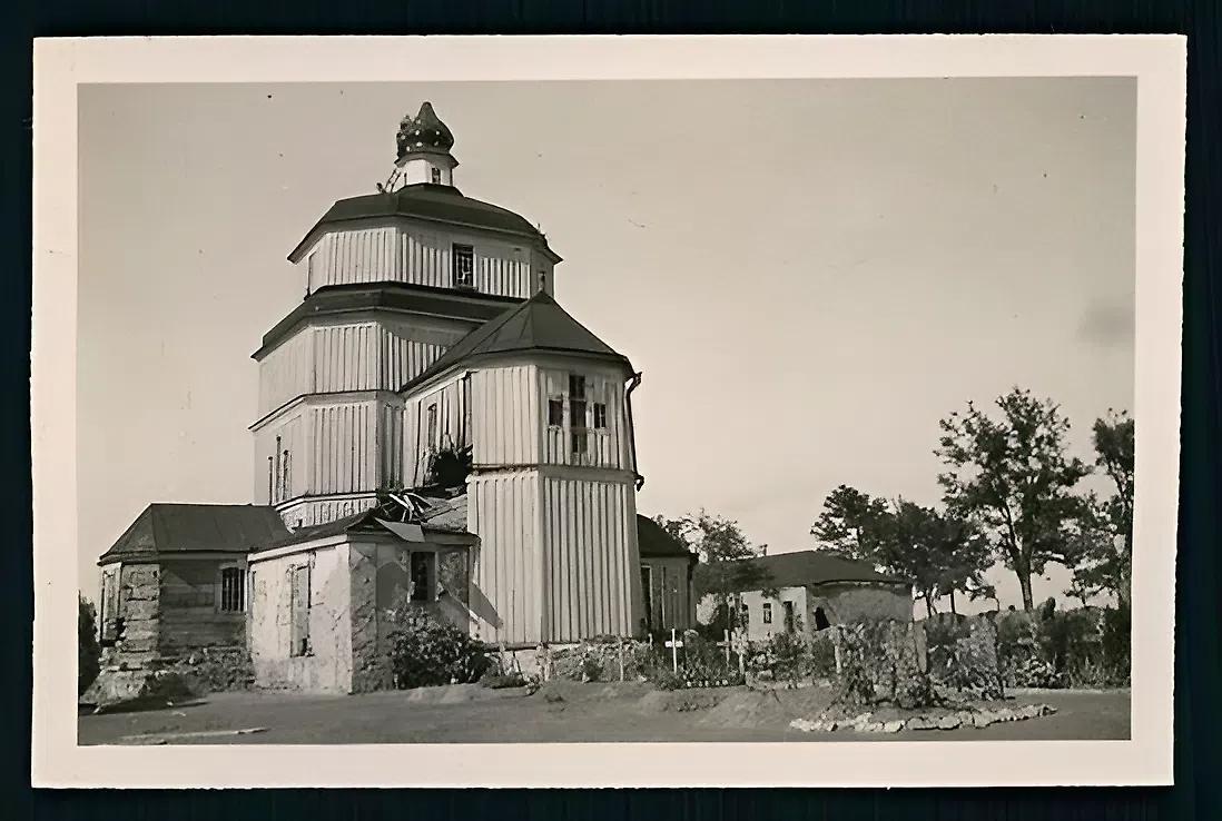 Фото 1942 г. с аукциона e-bay.de, архивная фотография. Церковь Введения во храм Пресвятой Богородицы, Берислав (Бериславский район, Украина, Херсонская область)