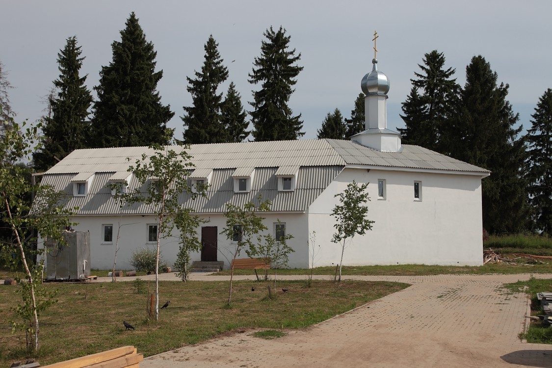 Церковь Пантелеимона Целителя, Искра (Мещовский район, Калужская область). фасады