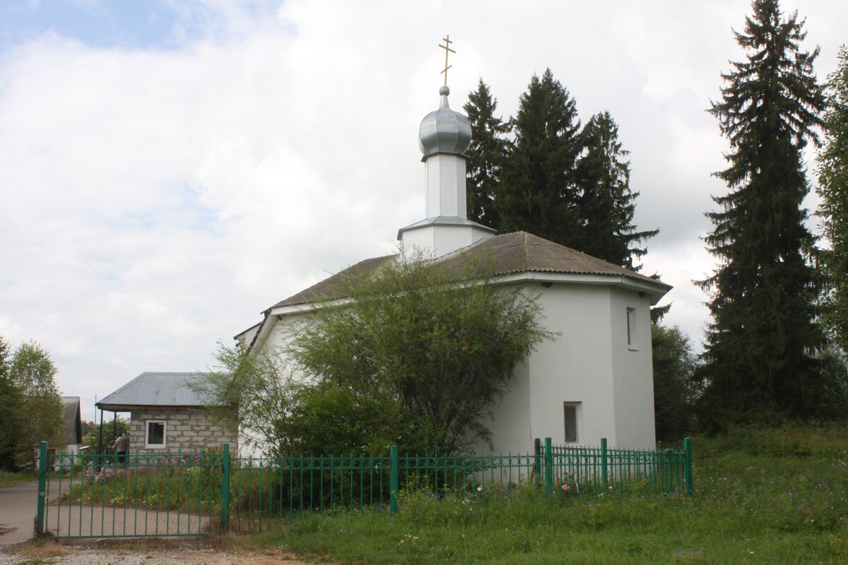 Церковь Пантелеимона Целителя, Искра (Мещовский район, Калужская область). фасады