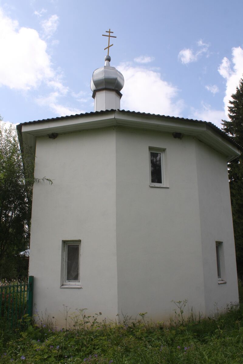 Церковь Пантелеимона Целителя, Искра (Мещовский район, Калужская область). фасады