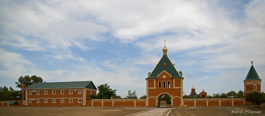 Барбаши. Архангельский мужской монастырь. фасады