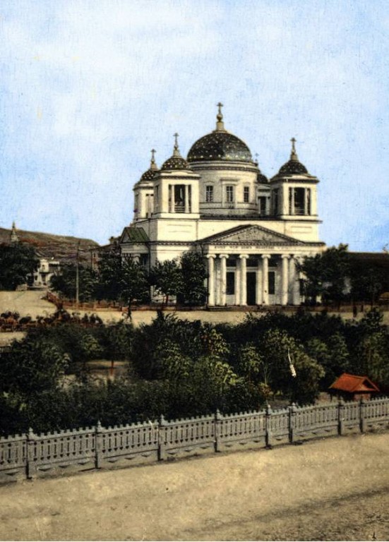 Собор Усекновения главы Иоанна Предтечи, Вольск (Вольский район, Саратовская область). архивная фотография, Фото с сайта http://oldsaratov.ru/photo/gubernia/5573