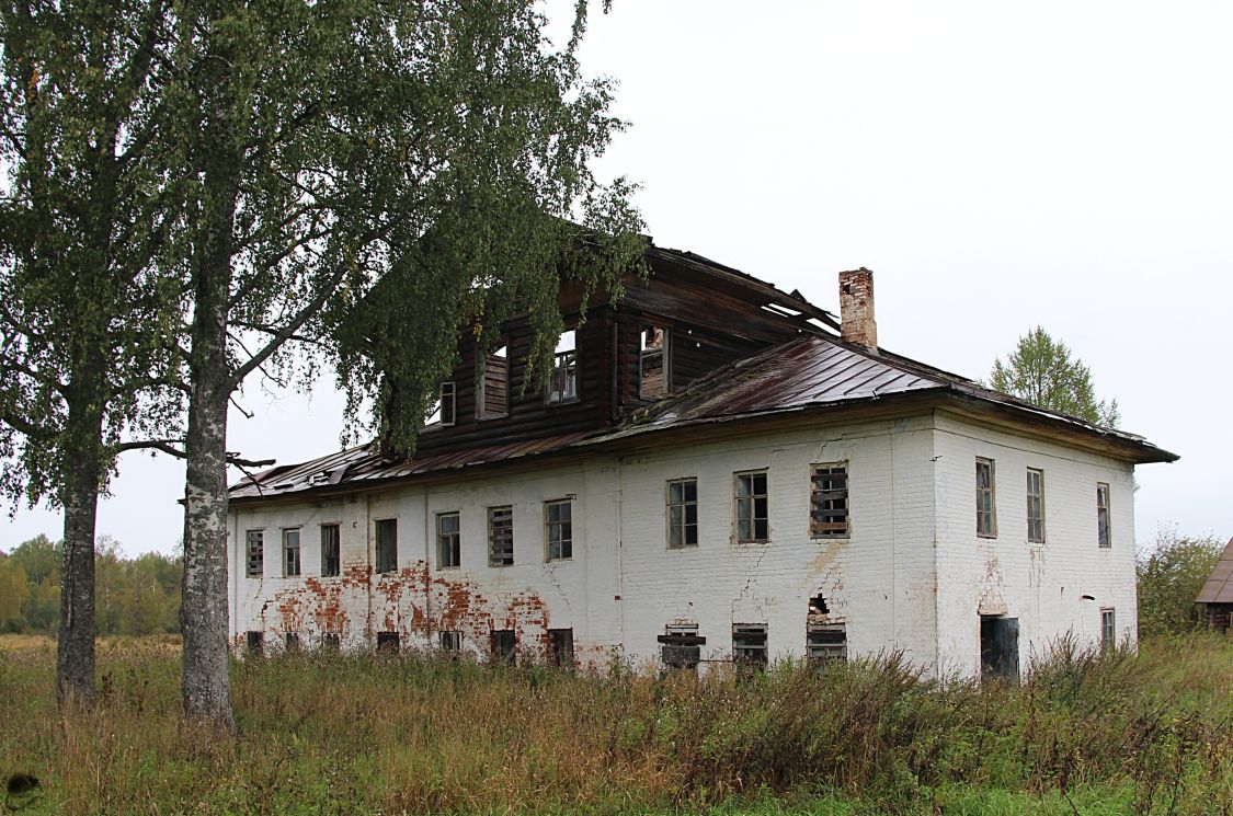 Дионисиево-Глушицкий Сосновецкий монастырь, Сосновец (Сокольский район, Вологодская область). фасады, Монастырская гостиница