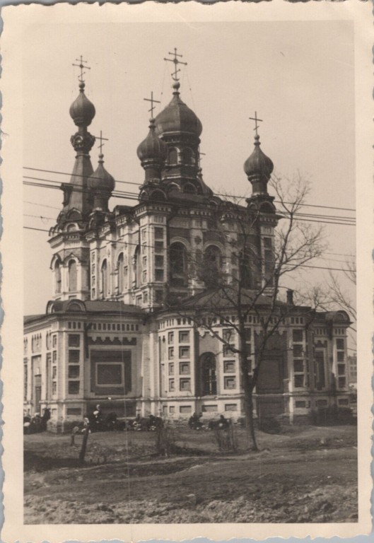 Церковь Всех Святых в Солдатской слободе, Смоленск (Смоленск, город, Смоленская область). архивная фотография, Вид с юго-восточной стороны. Фото 1942 г. с аукциона e-bay.de