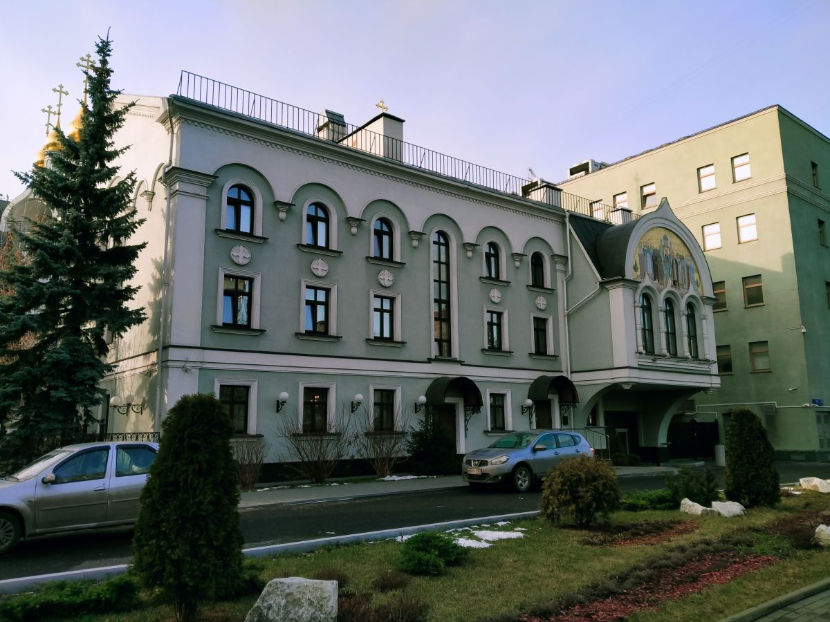 Часовня Серафима Саровского при подворье Троицкого Серафимо Дивеевского монастыря (новая), Мещанский (Центральный административный округ (ЦАО), г. Москва). фасады