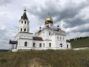 Курлыч. Спаса Нерукотворного Образа, церковь