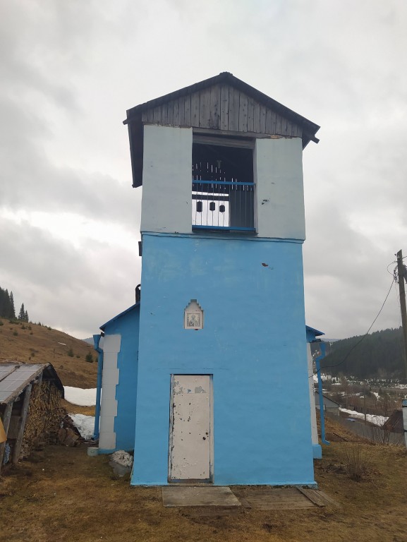 Часовня Николая Чудотворца, Усьва (Гремячинск, город, Пермский край). фасады