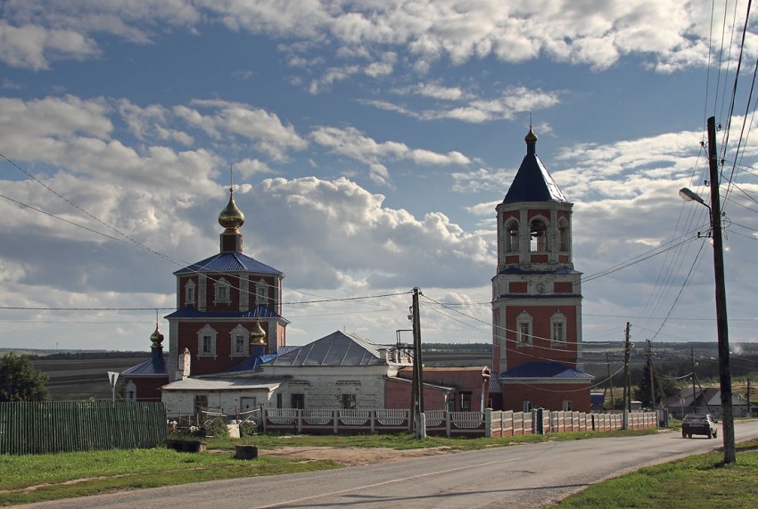 Церковь Казанской иконы Божией Матери, Козловка (Козловский район, Республика Чувашия). общий вид в ландшафте