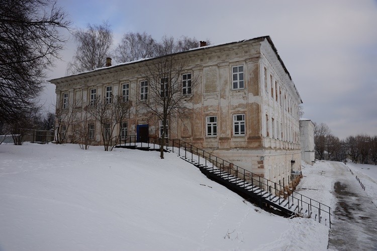 Кострома. Церковь Владимира равноапостольного в доме Соборного причта. фасады