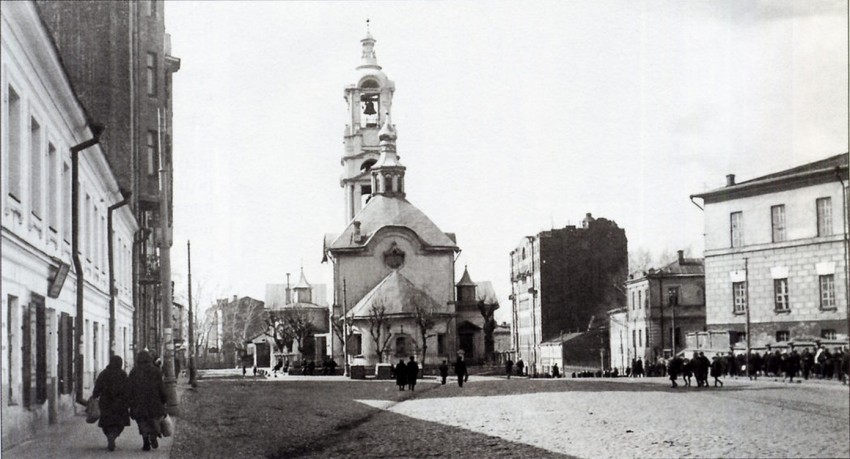 Церковь Покрова Пресвятой Богородицы, что в Кудрине, Пресненский (Центральный административный округ (ЦАО), г. Москва). архивная фотография, 1928 Кудрино. Баррикадная улица https://pastvu.com/