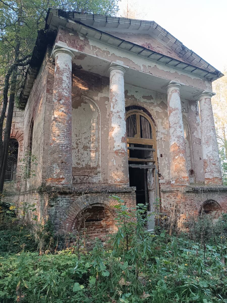 Церковь Покрова Пресвятой Богородицы, Романцево (Буйский район, Костромская область). архитектурные детали