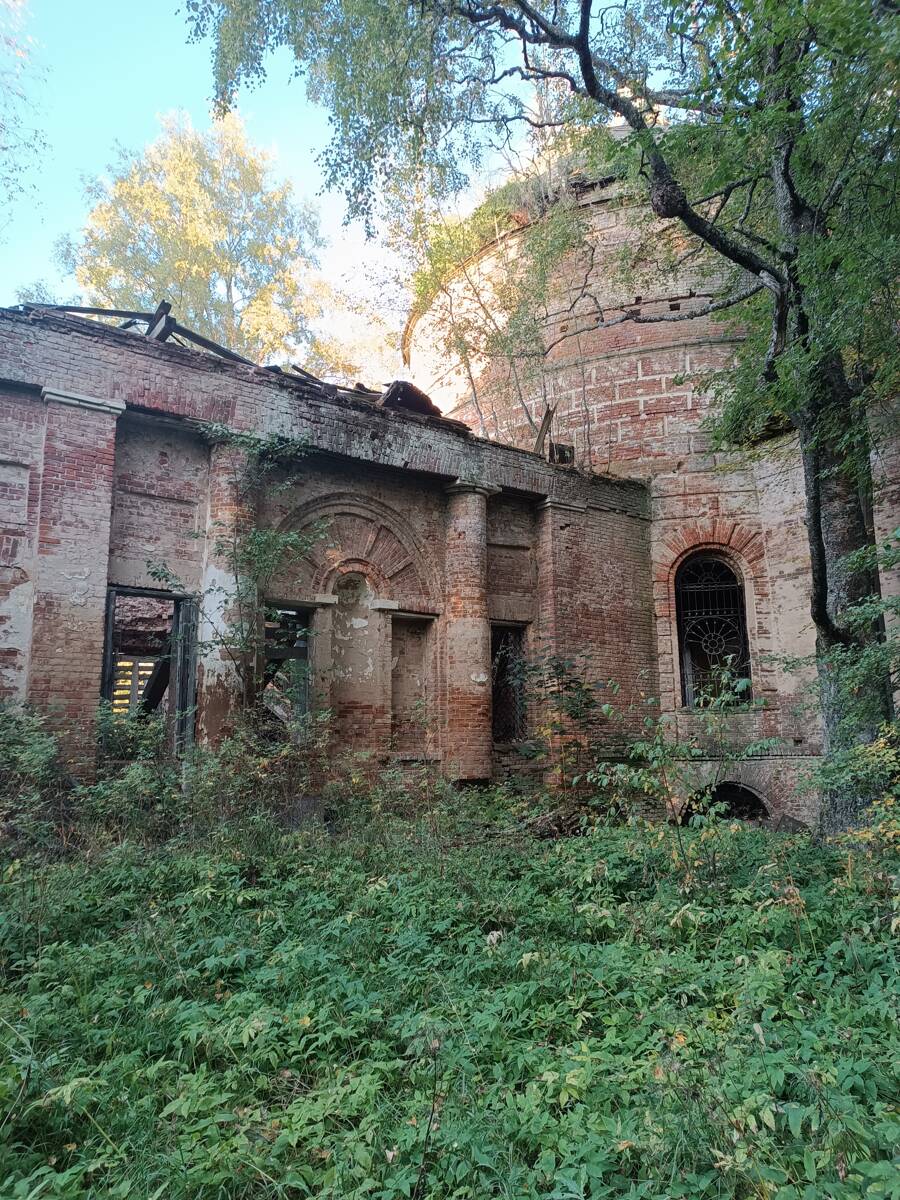 Церковь Покрова Пресвятой Богородицы, Романцево (Буйский район, Костромская область). архитектурные детали
