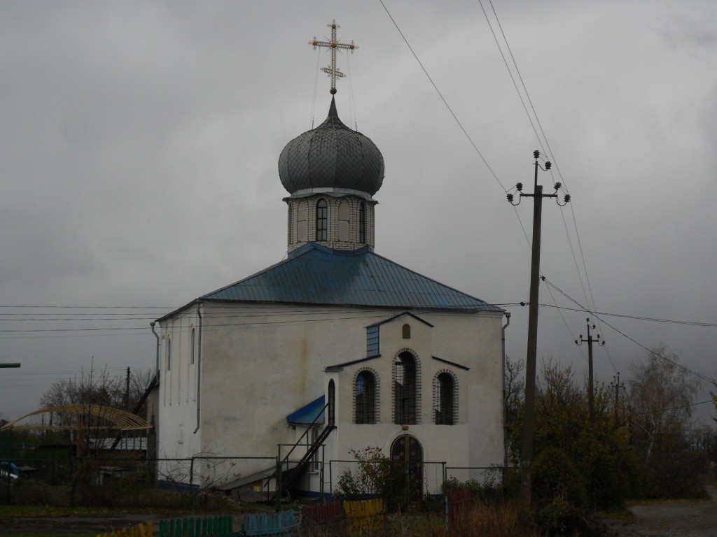 Луганск. Церковь Сергия Радонежского. фасады