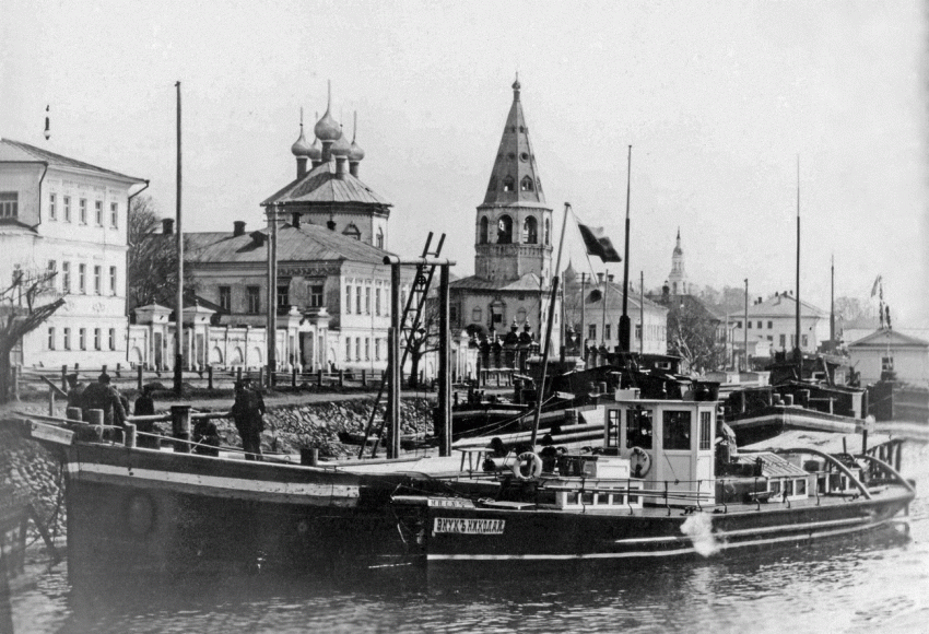 Церковь Рождества Христова (Николы Мокрого) на Дебре (старая), Кострома (Кострома, город, Костромская область). архивная фотография, сайт «Костромка- старая Кострома» http://kostromka.ru/bochkov/42.php