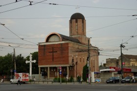 Тимишоара. Церковь Рождества Пресвятой Богородицы и Всех Святых