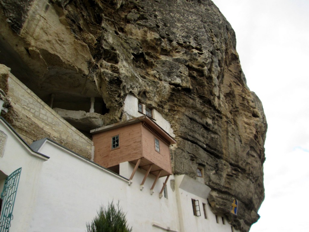 Бахчисарай. Успенский мужской монастырь. Церковь Марка Евангелиста (пещерная). фасады