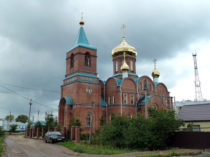 Церковь Успения Пресвятой Богородицы, Шентала (Шенталинский район, Самарская область). фасады