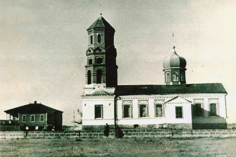 Курган. Церковь Успения Пресвятой Богородицы. архивная фотография, Фото с сайта храма Успения Пресвятой Богородицы хутора Курган http://hram-uspeniya.ru/istoriya-hrama1706.html#crumbs