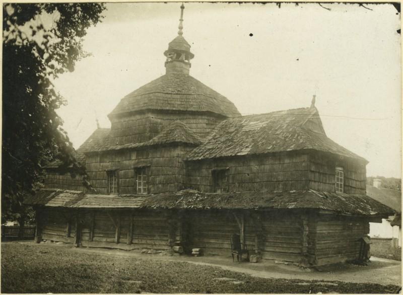 Ходоров. Церковь Космы и Дамиана. архивная фотография, Фото 1926 года http://www.fototeka.ihs.uj.edu.pl/navigart/node/22436