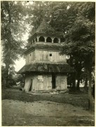Церковь Космы и Дамиана, Фото 1926 года. Звонница. http://www.fototeka.ihs.uj.edu.pl/navigart/node/22437<br>, Ходоров, Жидачовский район, Украина, Львовская область
