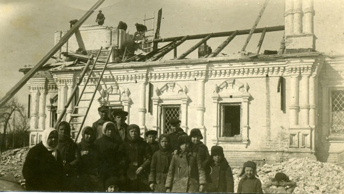Церковь Преображения Господня на Болоте, Вологда (Вологда, город, Вологодская область). архивная фотография, Разборка. Фото 1937 г.
