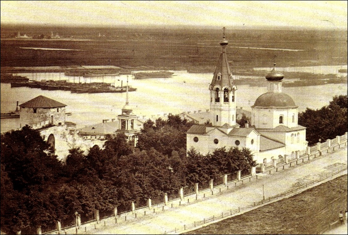 Нижегородский район. Кремль. Церковь Страстной иконы Божией Матери (старая). архивная фотография, открытка 1880 года http://www.gorbibl.nnov.ru