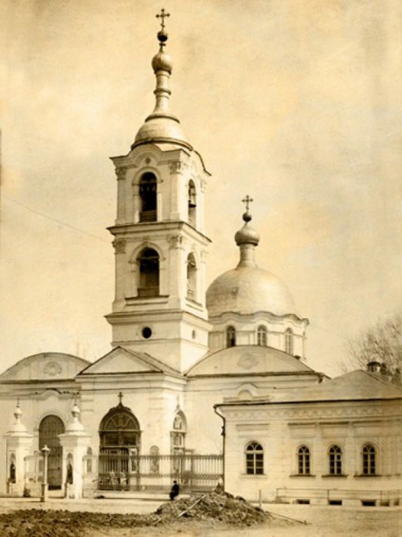 Пенза. Церковь Петра и Павла на бывшей Базарной площади. архивная фотография, год фото не установлен. http://www.penza-gorod.ru/