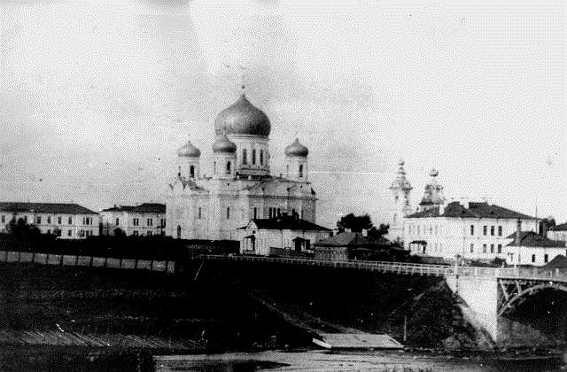 Петрозаводск. Собор Сошествия Святого духа. архивная фотография, Фото с сайта http://www.k2000.ru/pz19_20/